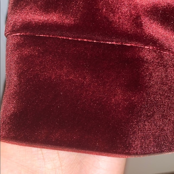 velvet crop top - Picture 3 of 4